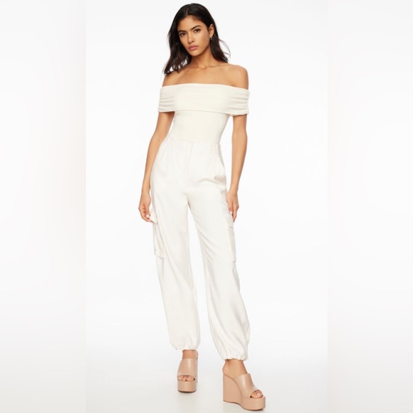 Dynamite Off-Shoulder White Top - Picture 2 of 3